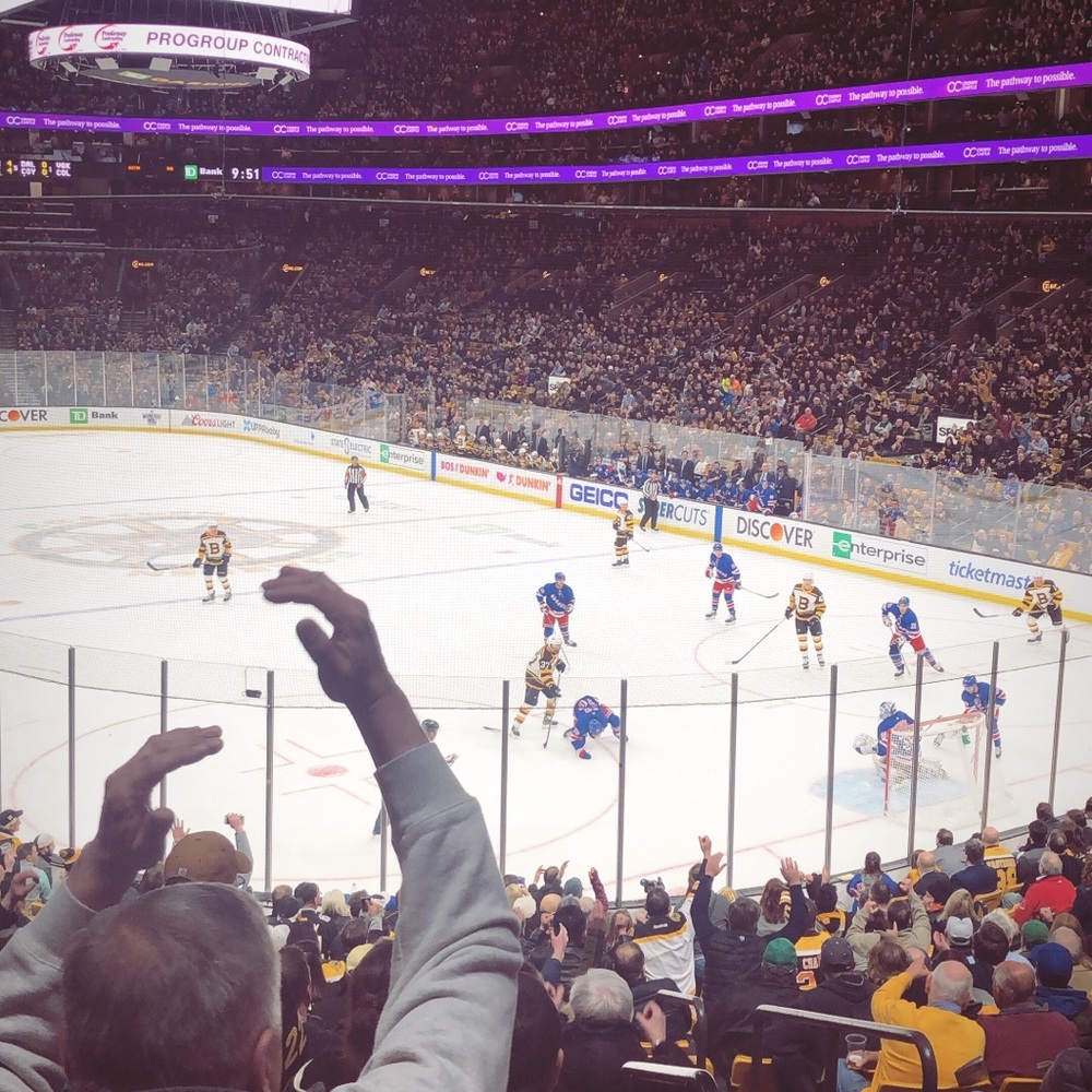 Meet your Posher, Elizabeth